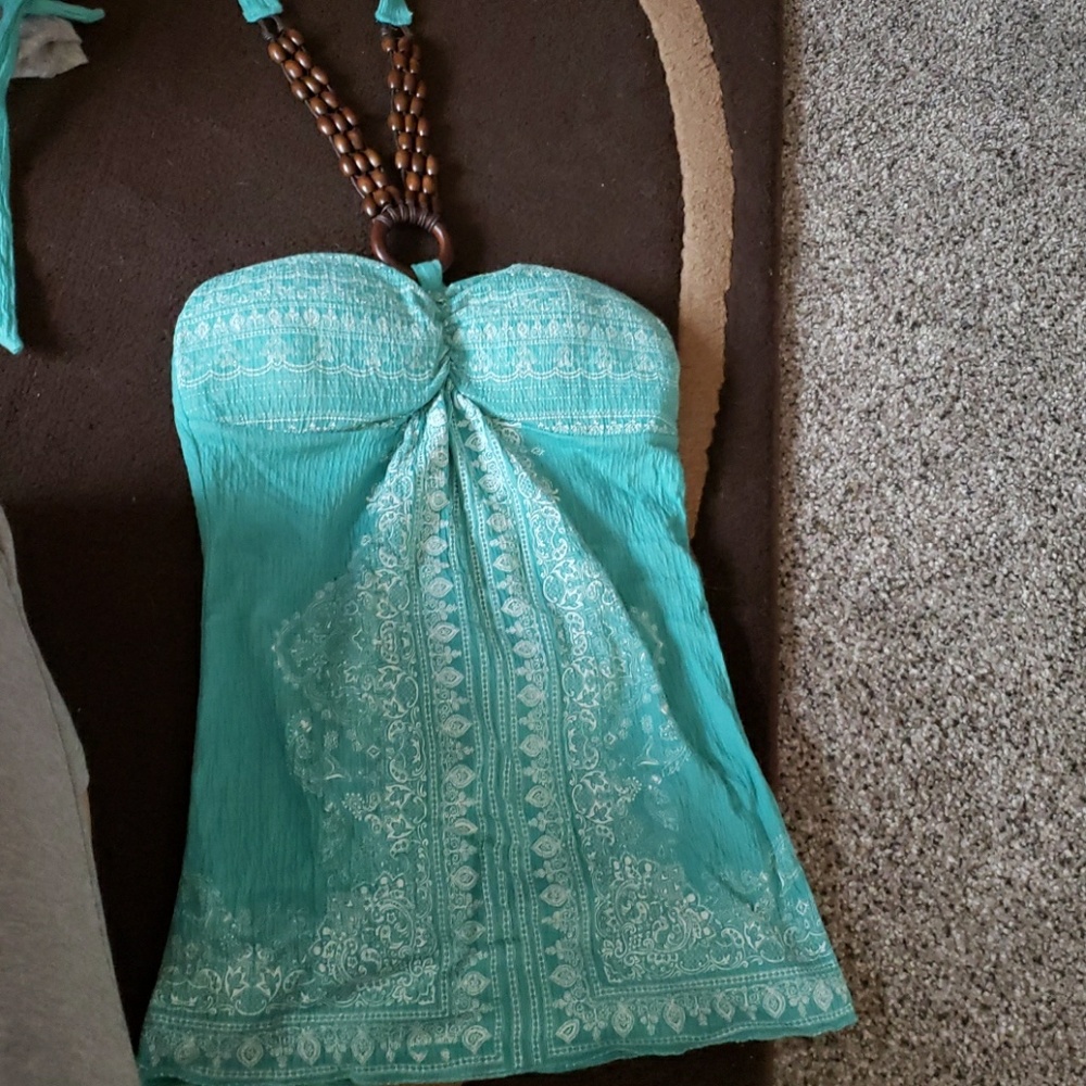 Halter top